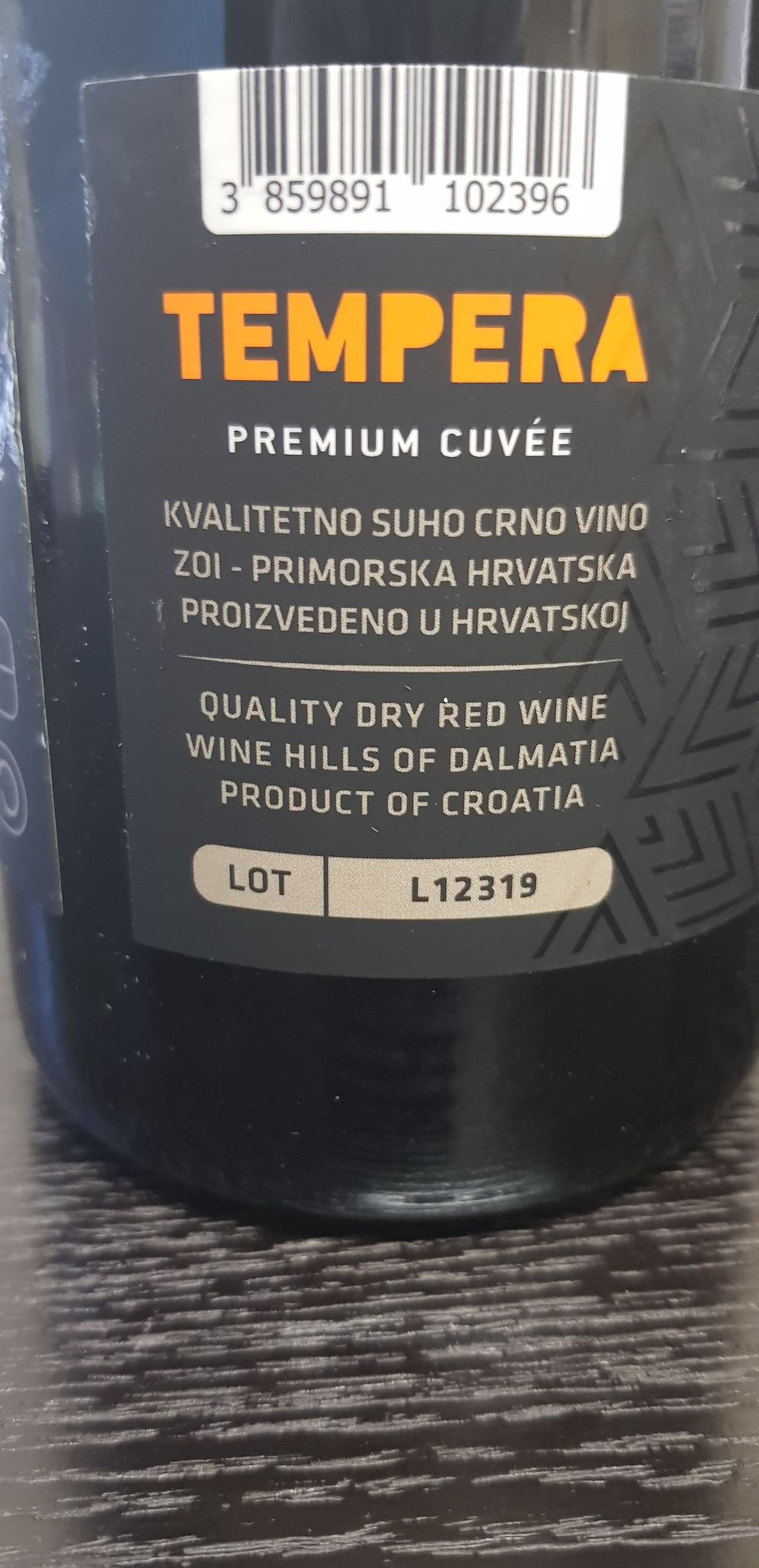 Tempera Premium Cuvee 2017